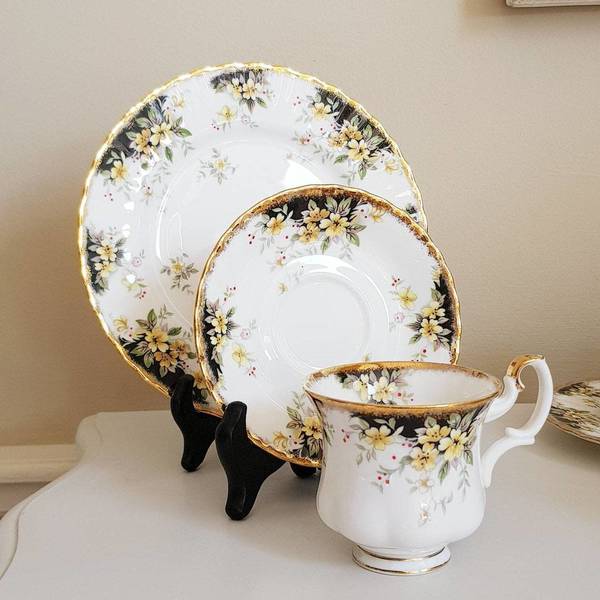 Original Royal Albert 