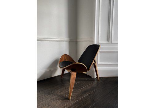 The Wegner Chair, Minimalist