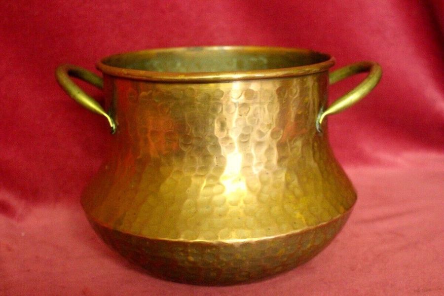 French Hammered Lacquered Copper Planter Pot With Brass Handle 60s 4