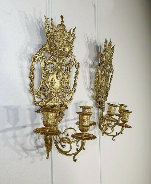 Important Pair Of Wall Lights With 3 Branches In Gilded Bronze, Napoleon III   Mid 19th Century photo furniture